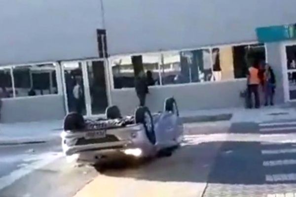 Imagem da noticia Duas mulheres morrem em acidente de carro no aeroporto de Viracopos