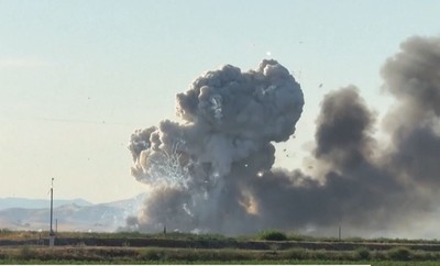 Vídeo: Incêndio atinge depósito de fogos de artifício nos EUA e causa megaexplosão