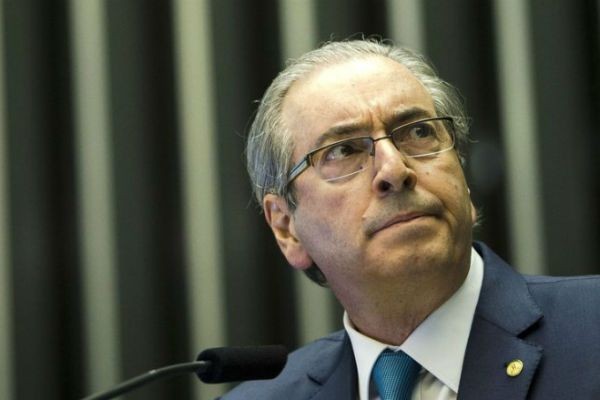 Imagem da noticia Eduardo Cunha confronta Joesley Batista em carta