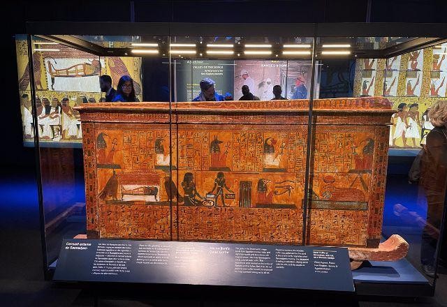 Imagem da noticia Exposição "Ramsés e o Ouro dos Faraós"  traz o sarcófago do grande rei do Egito