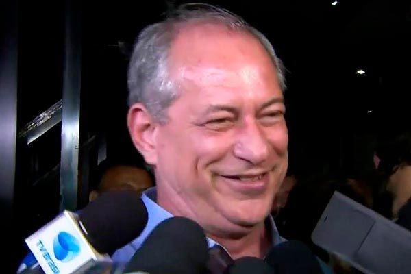 Eleições 2018: Após terceiro lugar, Ciro Gomes sinaliza apoio a Haddad