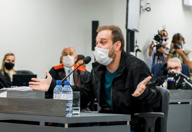 Imagem da noticia "Não aguento mais", diz ex-dono da Boate Kiss ao ser interrogado