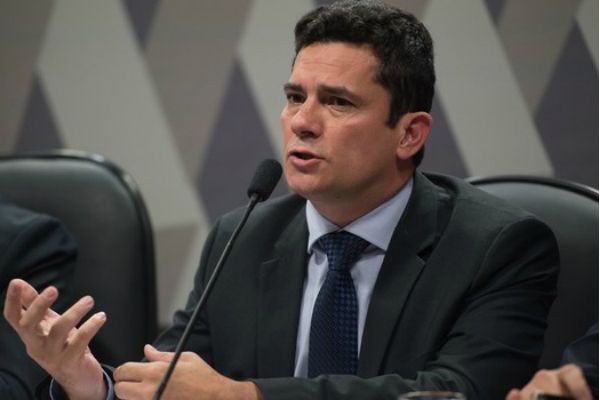 Imagem da noticia Em Curitiba, sede da Justiça Federal tem expediente normal