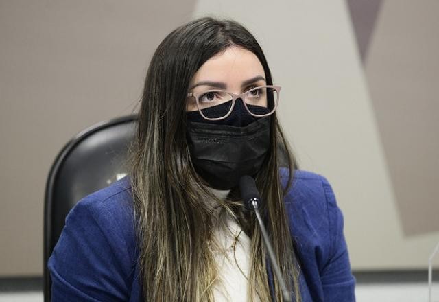 Imagem da noticia Diretora da Precisa nega proposta de 10 dólares por dose da Covaxin