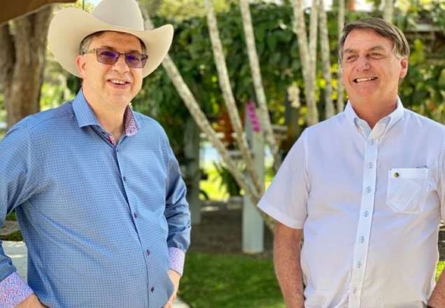 Imagem da noticia Embaixador dos EUA que almoçou com Bolsonaro fará teste de Covid-19