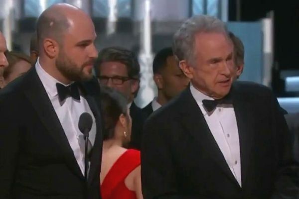 Imagem da noticia Empresa que faz auditoria da entrega do Oscar reconhece erro na premiação