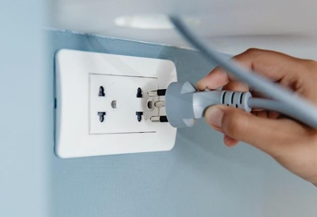 Imagem da noticia Governo diz que sistema nacional de energia foi restabelecido, "restando ajustes pontuais"