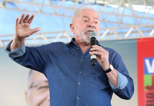 Imagem da noticia Lula critica presidente dos EUA por envio de US$ 40 bilhões à Ucrânia