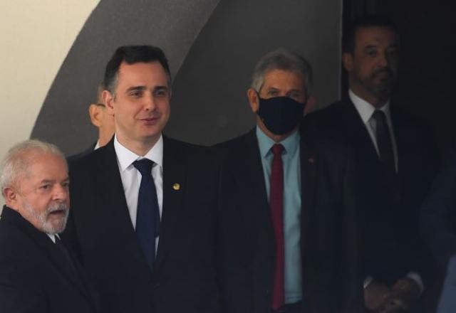 Pacheco garante a Lula compromisso do Senado com resultado eleitoral