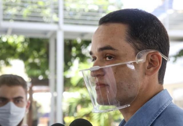 Imagem da noticia Delegado Pazolini arremata Prefeitura de Vitória com discurso antipolítica