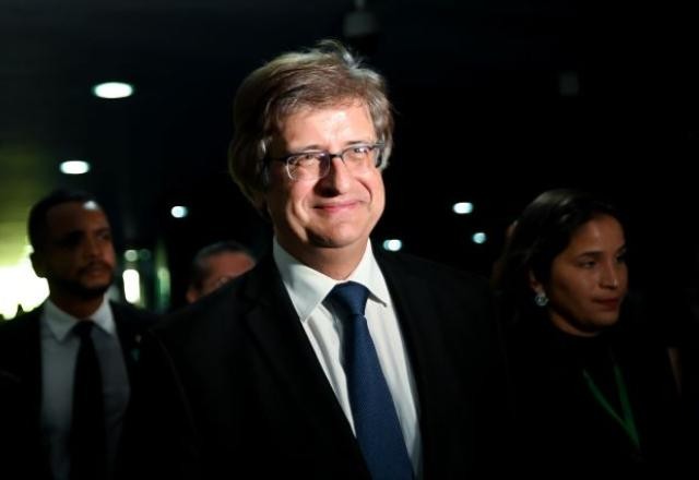 Imagem da noticia Com percurso por gabinetes, Gonet dá início a campanha no Senado para PGR