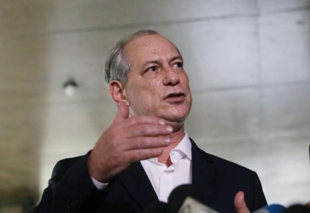 Imagem da noticia Ciro admite que começa a conversar com partidos da terceira via