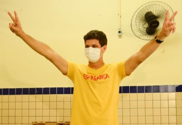 Imagem da noticia João Campos supera Marília Arraes e se elege prefeito de Recife