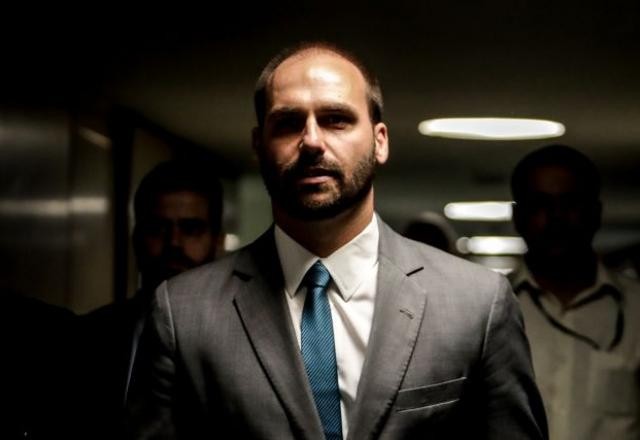 Imagem da noticia Eduardo Bolsonaro diz que a esquerda conseguiu "seu George Floyd"