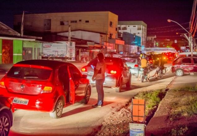 Imagem da noticia Justiça determina auxílio de R$ 600 por 2 meses no Amapá