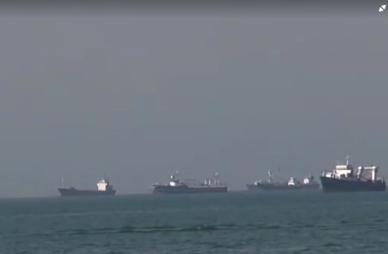 Imagem da noticia Irã condena ataques dos EUA a petroleiros no Estreito de Ormuz