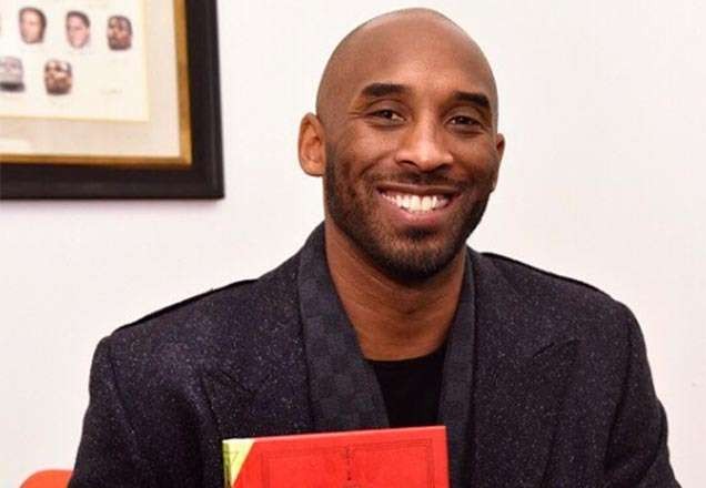 Imagem da noticia Estrela do basquete, Kobe Bryant morre em acidente aéreo