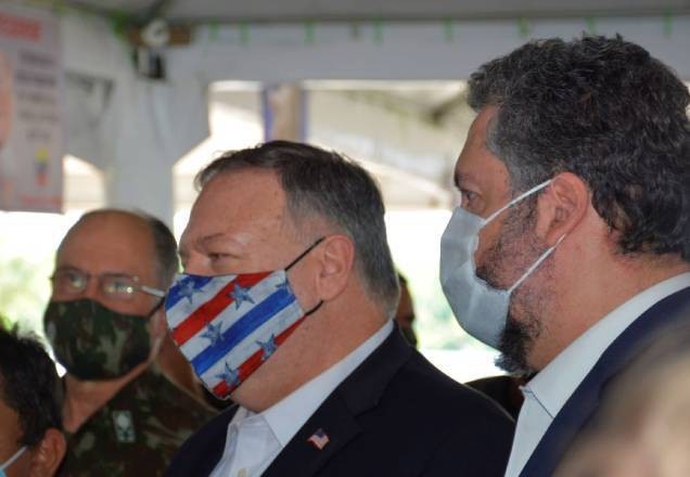 Imagem da noticia Ex-ministros condenam utilização espúria do Brasil por estrangeiros