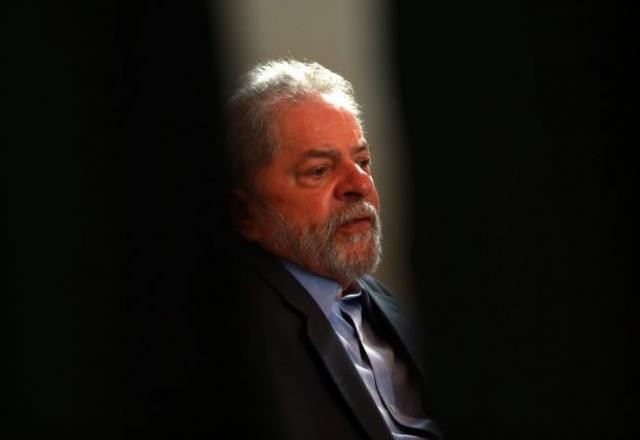 Imagem da noticia Defesa de Lula apresenta laudo que autentica mensagens hackeadas