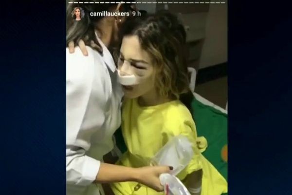 Imagem da noticia Exclusivo: Ainda sem poder andar, Camilla Uckers dá entrevista ao SBT