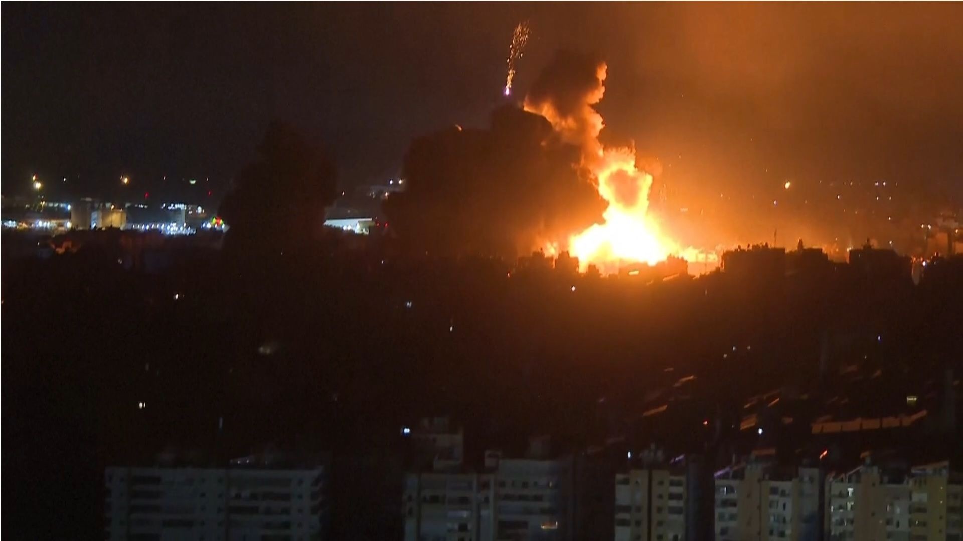 Imagem da noticia Hezbollah faz ataque com drones em Israel e fere mais de 60 pessoas 