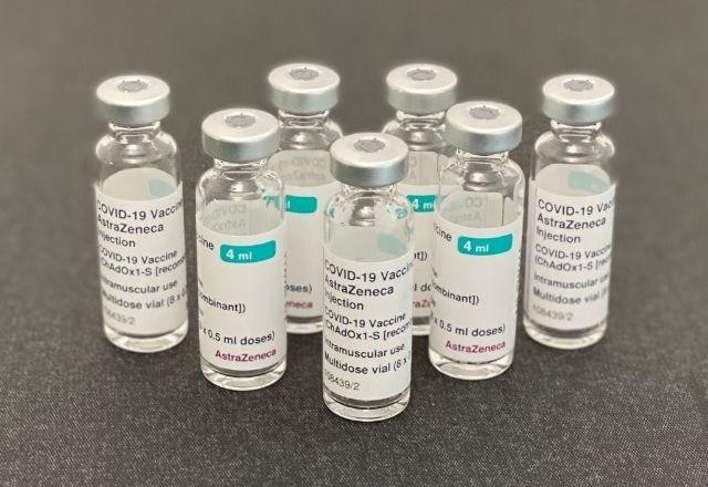 4,5 milhões de doses da vacina já foram entregues pela Fiocruz