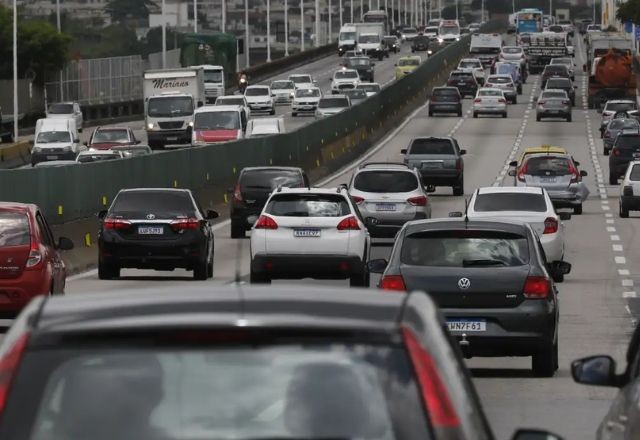 Imagem da noticia Lula sanciona lei que acaba com a volta do DPVAT em 2025