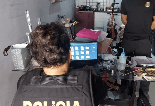 Imagem da noticia Operação da PF investiga grupo que se passava por clientes da Caixa para pedir saque-aniversário