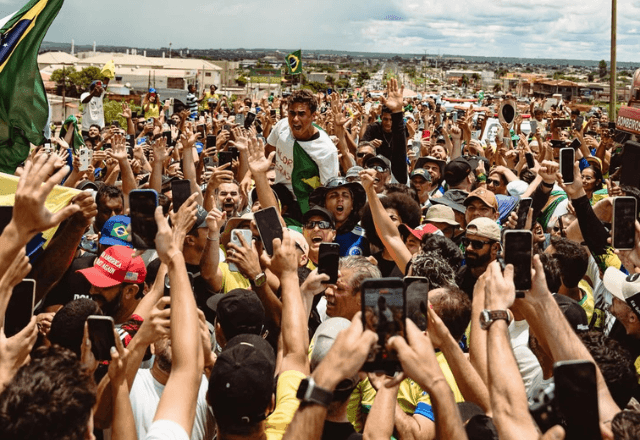 Imagem da noticia Caminhada de Nikolas Ferreira chega em Brasília para manifestação