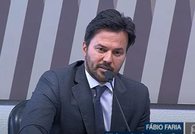 Imagem da noticia "Até 2028, todos os municípios brasileiros terão 5G", diz Fábio Faria