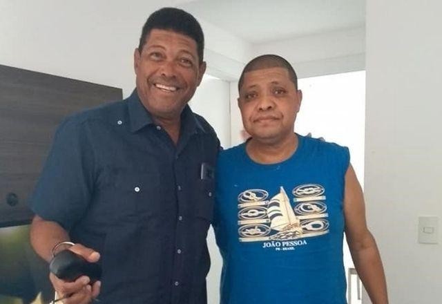 Imagem da noticia Bispo Vanderley Santiago morre aos 53 anos, vítima de covid-19