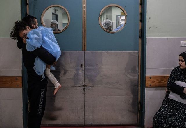 2º maior hospital da Faixa de Gaza não funciona mais; OMS foi impedida de entrar no local