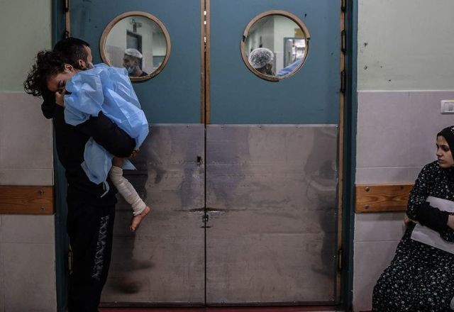 Imagem da noticia 2º maior hospital da Faixa de Gaza não funciona mais; OMS foi impedida de entrar no local