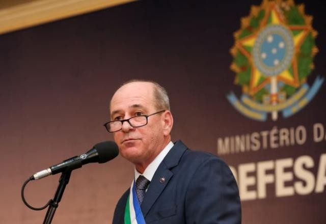 Imagem da noticia Ex-ministro de Bolsonaro desiste de assumir diretoria-geral do TSE