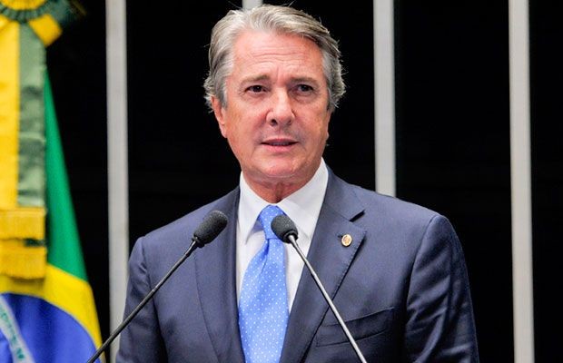 Imagem da noticia Fernando Collor vai concorrer à Presidência em 2018