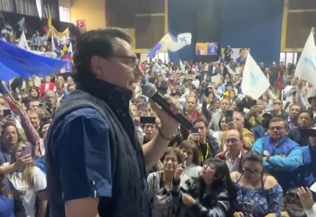 Imagem da noticia Com substituta a Villavicencio, Equador segue em tensão e vai às urnas no dia 20
