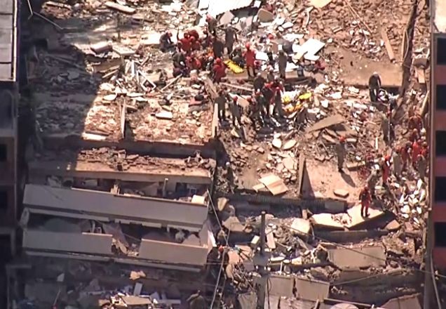 Imagem da noticia "Fica uma lição", diz Crivella sobre desabamento de prédios no Rio