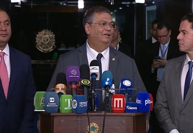 Imagem da noticia Dino diz que mudará tom em cadeira no STF: "Ministro não tem ideologia"