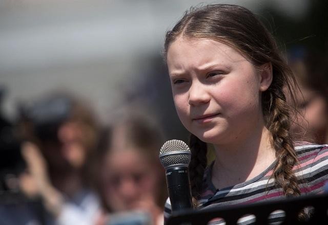 Imagem da noticia Ativista Greta Thunberg é presa pela polícia em protesto na Alemanha