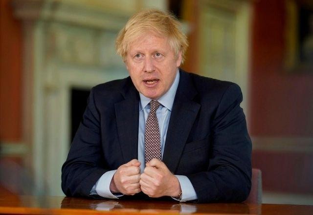 Imagem da noticia Boris Johnson pede desculpas por sofrimento durante pandemia de Covid-19