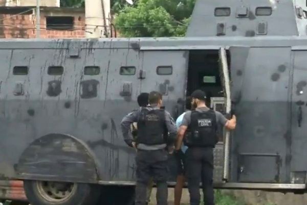 Imagem da noticia Forças de segurança realizam operação na Cidade de Deus 