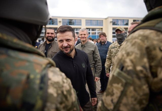 Imagem da noticia Cúpula do G7 começa com acordo para desbloquear US$ 50 bilhões de ativos russos para a Ucrânia