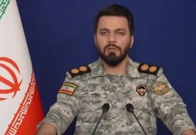 Imagem da noticia Irã zomba de tentativas dos EUA para chegar a cessar-fogo: "Estão negociando sozinhos"