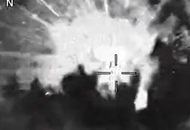 Imagem da noticia Novo ataque dos EUA contra embarcação no Caribe deixa 3 mortos