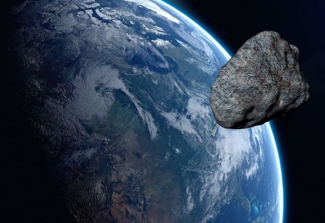 Imagem da noticia Asteroide recém-descoberto tem chances de atingir a Terra em 2032