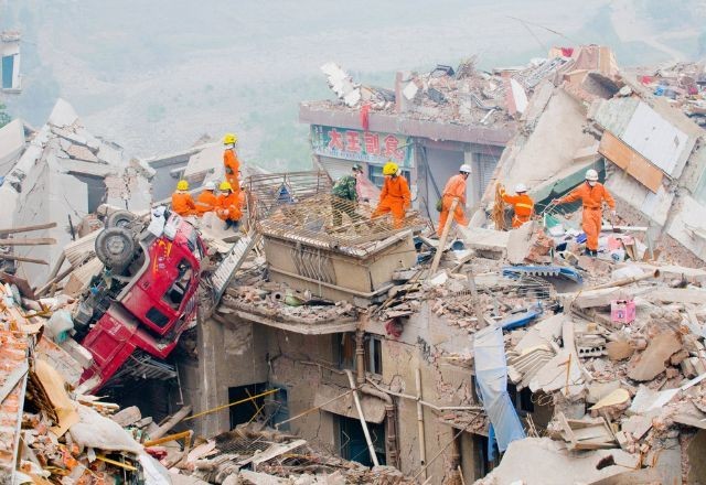 Imagem da noticia Terremoto de magnitude 6,2 deixa mais de 100 mortos na China