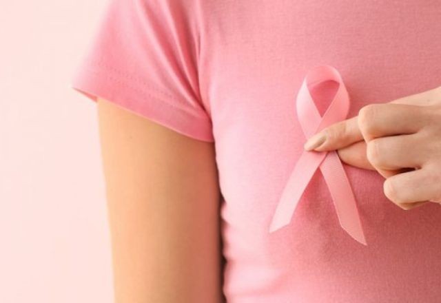 Imagem da noticia "Outubrinho Rosa": governo lança campanha para prevenir doenças em meninas de até 15 anos
