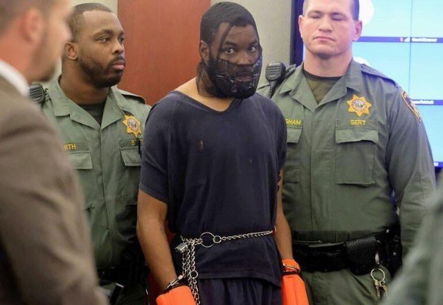 Imagem da noticia EUA: detento que atacou juíza vai a audiência com máscara estilo “focinheira”