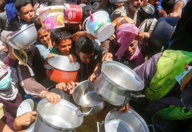 Imagem da noticia ONU pede investigação sobre mortes em locais de distribuição de alimentos em Gaza