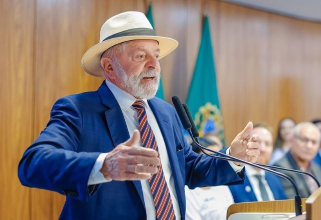 Imagem da noticia AtlasIntel: Lula é desaprovado por 51,4% e aprovado por 45,9% dos brasileiros